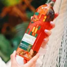 Alternative view of Vivante Rosado