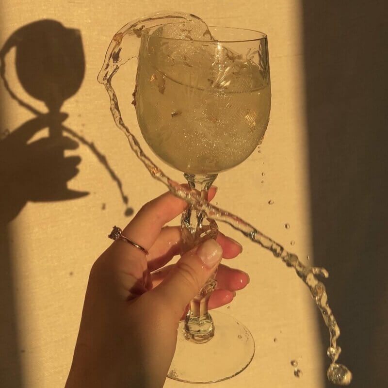 ¿Mi vino tiene huevo, leche y pescado?